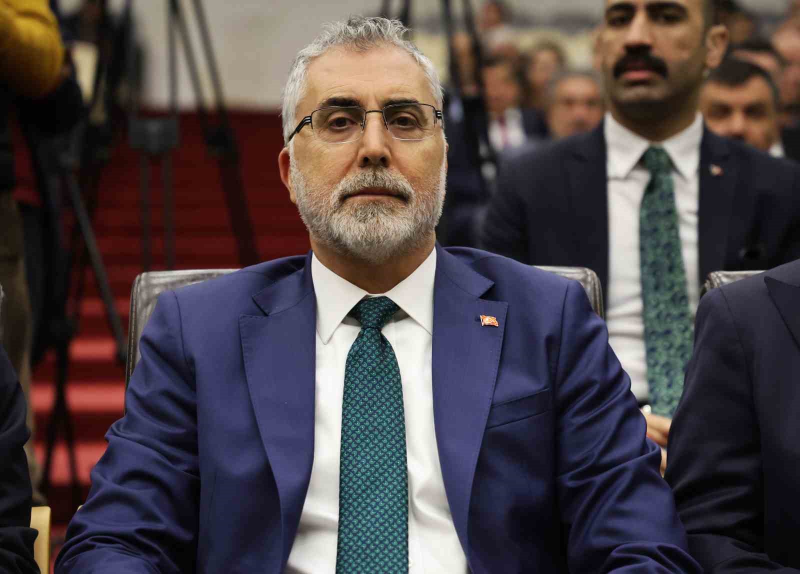 Bakan Işıkhan: "Engelli ve Eski Hükümlü Hibe Desteği'nin 2026 yılı 4. dönem başvurularını başlatıyoruz"